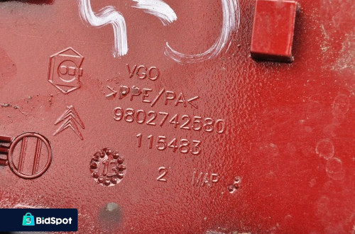 CITROEN C4 Picasso II KLAPKA WLEWU PALIWA