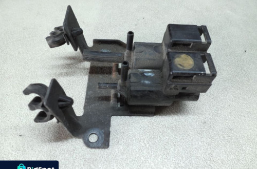 ELEKTROZAWÓR SELENOIDOWY MAZDA K5T49090  KOMPLET 2 SZTUKI CENA ZA KOMPLET