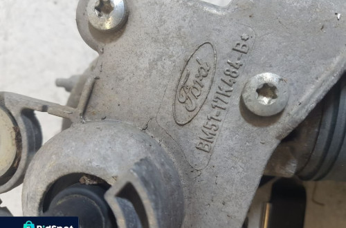 MECHANIZM WYCIERACZKI PRAWY FORD FOCUS MK 3