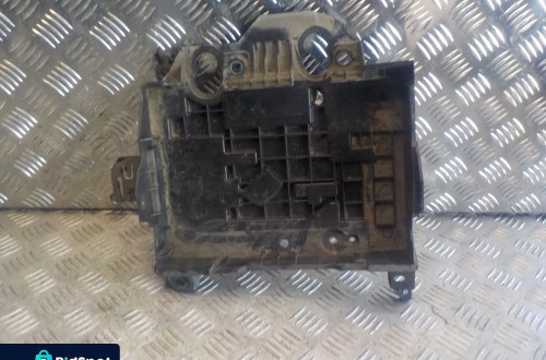 RENAULT CLIO III PODSTAWA OBUDOWA AKUMULATORA 8200314273