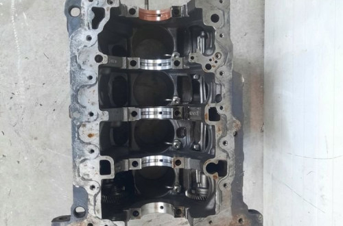 BLOK SILNIKA AUDI A4 B9 A5 5F 2.0 TDI DEU 03N023A