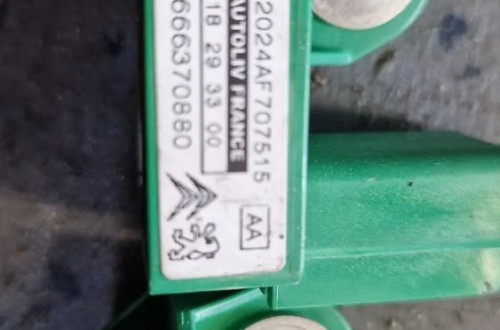 CITROEN C5 III X7 CZUJNIK UDERZENIA BOCZNEGO 9666370880