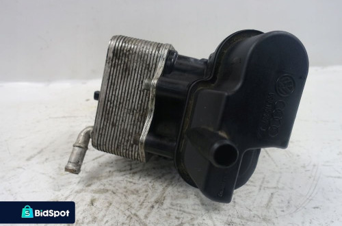 Audi A3 8P II 2.0 FSI PODSTAWA FILTRA OLEJU