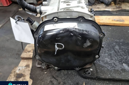 GŁOWICA PRAWA AUDI A8 D3 06E103373E 3.2 FSI