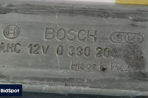 SILNICZEK FOTELA PRAWY MERCEDES W251 0390203213