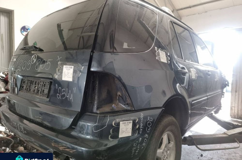 ĆWIARTKA BŁOTNIK PRAWY TYŁ MERCEDES ML W163 PRAWA TYŁ, PT