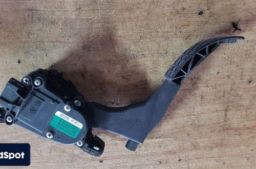 SEAT SKODA VW POTENCJOMETR GAZU 6Q1721503M