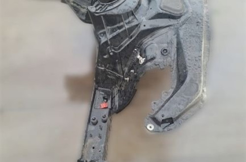 ĆWIARTKA PODŁUŻNICA FARTUCH LEWY PRZÓD PRZEDNI LEWY AUDI A6 C8 4K