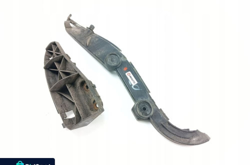 ŚLIZG ZDERZAKA PRAWY TYŁ TOYOTA COROLLA VERSO II (2004-2009) 52575-0F010