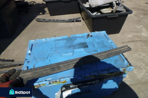 vw passat b6 listwa drzwi tyl tylnia tylna prawa 3c0854950