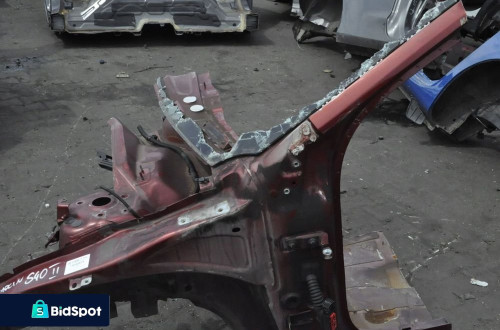 VOLVO V40 ĆWIARTKA PODŁUŻNICA LEWA PRZÓD PRZEDNIA