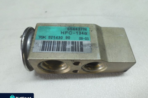 ZAWÓR KLIMATYZACJI CITROEN BERLINGO 654437N