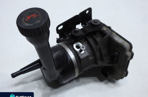 POMPA WSPOMAGANIA CITROEN C4 PICASSO 9681594680