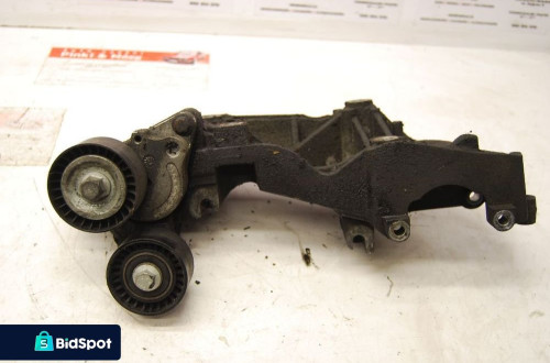 ŁAPA ALTERNATORA 8200527320C RENAULT TRAFIC II 2.0 DCI VIVARO