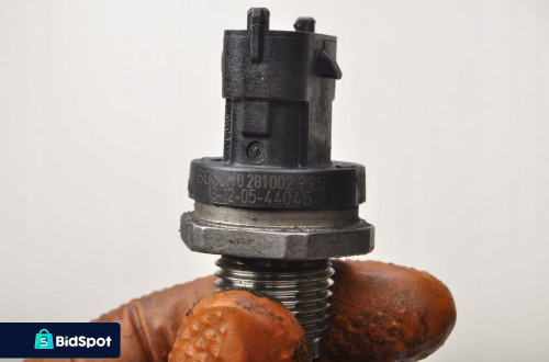 S80 II 2.4 D5 CZUJNIK CIŚNIENIA PALIWA 0281002995