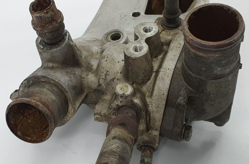 OBUDOWA TERMOSTATU CITROEN JUMPY I 2.0 HDI