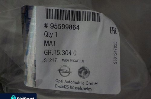 OPEL GRADLAND X DYWAN MATA BAGAZNIKA NOWA ORYGINAŁ