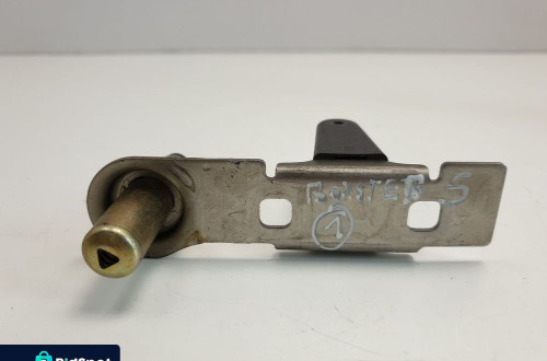 Porsche Boxster 986 RYGIEL TYLNEJ KLAPY Zamek