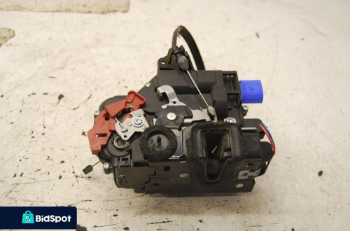 ZAMEK DRZWI PRAWY TYŁ 6 PIN 3B4839016 VW GOLF IV PASSAT B5 3B4839016M SKODA OCTAVIA I FABIA II 3B4839016AG