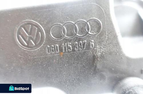Audi A3 8P II 2.0 FSI OBUDOWA FILTRA OLEJU