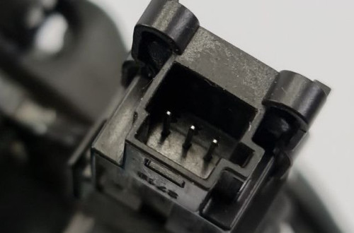 ZAMEK KLAPY PRAWY TYŁ MERCEDES W212 A2129200772