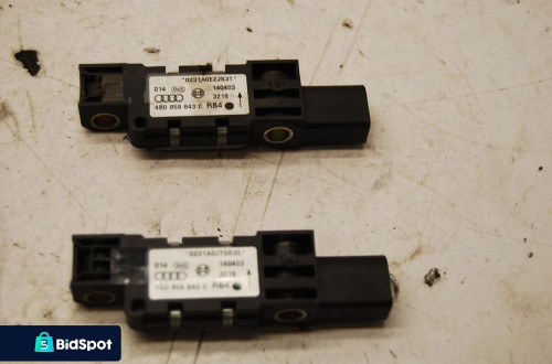 CZUJNIK SENSOR UDERZENIA 4B0959643C AUDI A3 8P SEAT SKODA VW