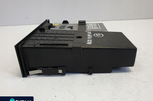 Audi A3 8P II lift MODUŁ INTERFACE 8P0035785 mmi