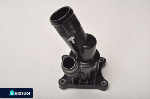 V60 II 2.0 D4 OBUDOWA TERMOSTATU 31686045 2020R