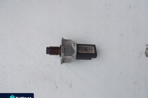 CZUJNIK CIŚNIENIA PALIWA 2.0TDCI MONDEO MK3 F-VAT