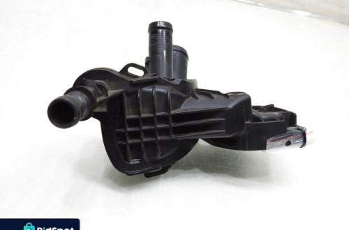 OBUDOWA TERMOSTATU RENAULT CAPTUR I 0.9 TCE
