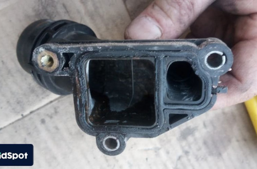 bmw x3 e83 f10 e60 e90 krociec wody 7800048