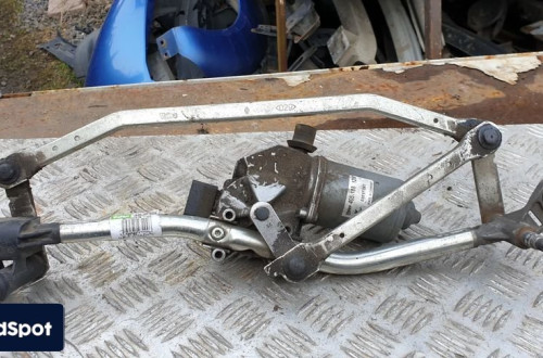 renault laguna iii mechanizm silniczek wycieraczek przód europa 54527211 288100001n
