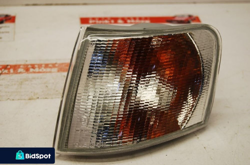 KIERUNKOWSKAZ LEWY PRZEDNI NOWY FORD ESCORT MK V MK VI TYC