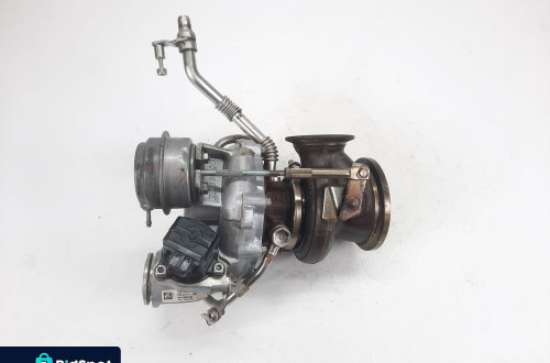 TURBO TURBOSPRĘŻARKA BMW 7 F01 750i F10 N63B44 7576985
