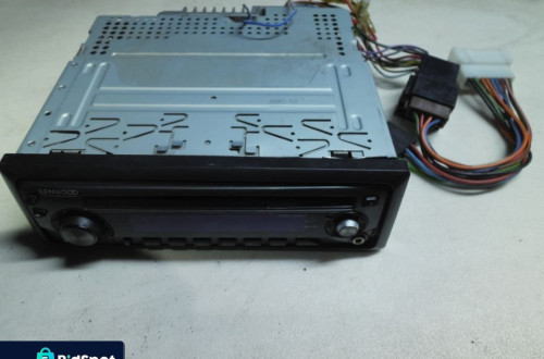RADIO SAMOCHODOWE CD KENWOOD  KE1339V0400672  Y21645279
