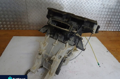 NAGRZEWNICA A1698300460 MERCEDES BENZ W169