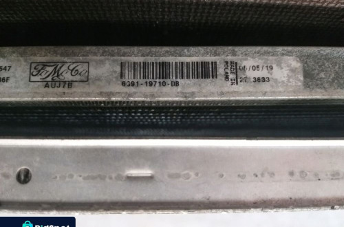 CHŁODNICA WODY KLIMATYZACJI VOLVO V40 XC40