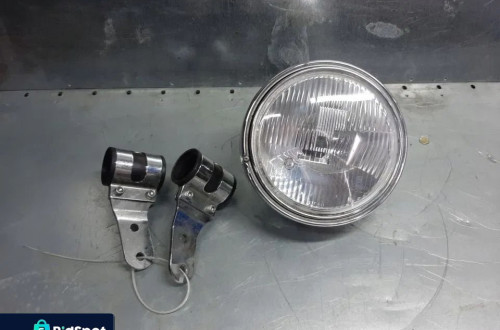 Yamaha FZS 1000 01-05r reflektor lampa przód