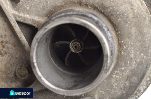 KIA CARNIVAL II 2.9 CRDi TURBINA 28200-4X900