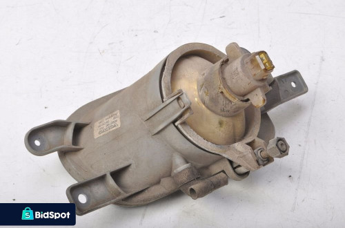 VOLVO XC90 HALOGEN PRAWY 8693796