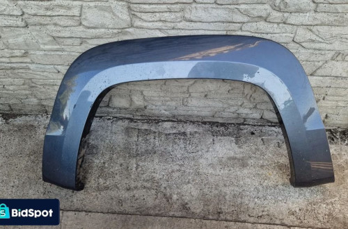 VOLKSWAGEN AMAROC LISTWA BLOTNIKA PRAWY TYŁ  2H6853818R