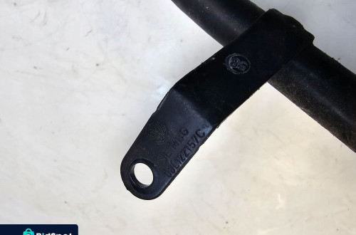 RURA KRÓCIEC PRZEWÓD WODY AUDI A3 A4 A5 03L122157C