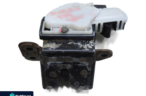 ZAMEK KLAPY TYŁ MAZDA 5 II