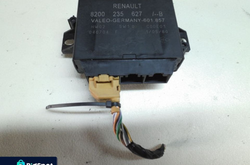 MODUŁ PDC RENAULT ESPACE IV LIFT 8200235627-B POSIADAM 2 SZT