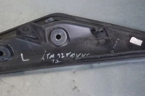 KTM DUKE 125 390 ABS 17r lewy bok boczek owiewka