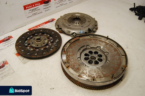 KOŁO DWUMASOWE SPRZĘGŁO NOWE SACHS 1.4T OPEL ASTRA K 55574767