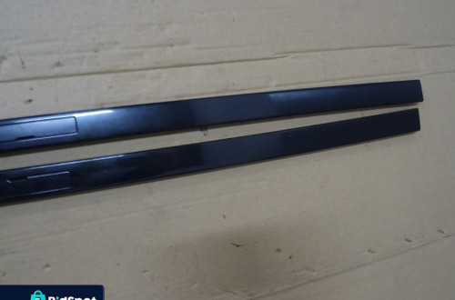 LISTWA LISTWY DACHOWE RENAULT CLIO III 3D HB 05-09 LAK:NV676 NR193
