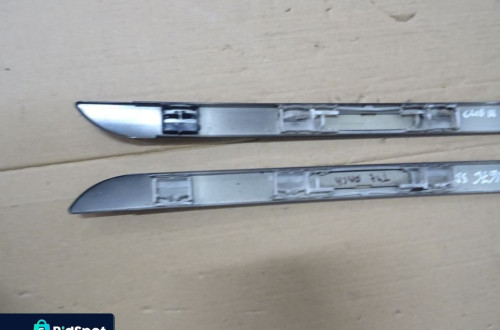 LISTWA LISTWY DACHOWE RENAULT CLIO III 3D HB 05-09 LAK:NV676 NR193