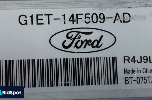 FORD FOCUS III MK3 RS WZMACNIACZ AUDIO NOWY ORYG