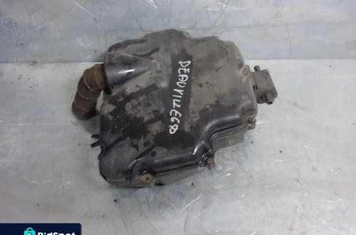 Honda NTV 650 Deauville 03r airbox filtr powietrza